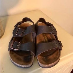 Birkenstock size 35 (size 4/4.5)